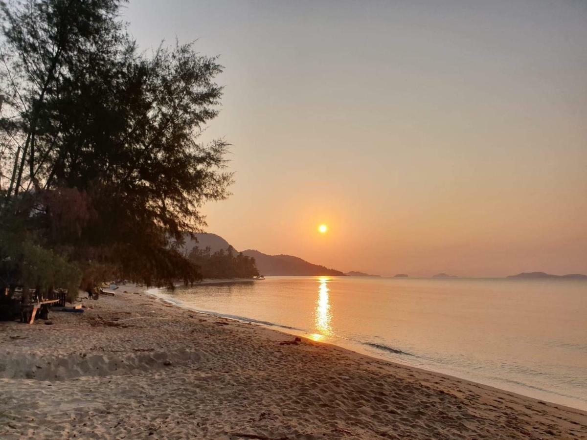 فندق Ban Khlong Kloiفي  Sea Paradise المظهر الخارجي الصورة